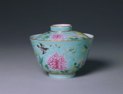 Green pastel flower pattern tureen