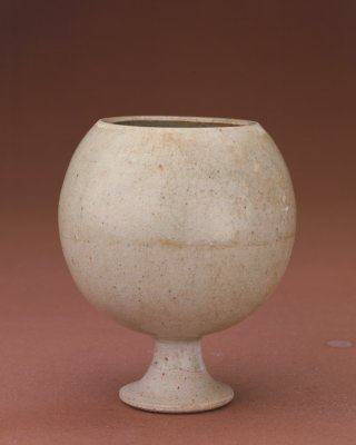 White students cup