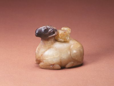 lying sheep-shaped water dropper