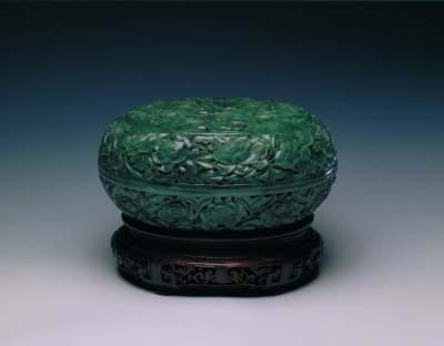 Jasper Carved peony pattern box