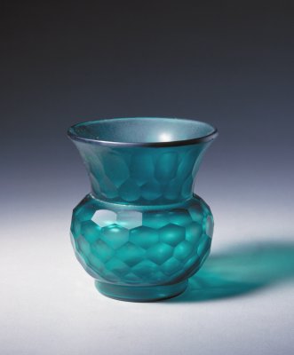 Green glass slag bucket
