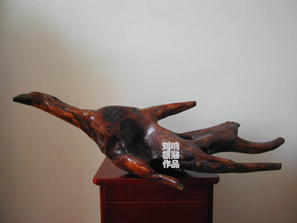 Natural animal type root carving - Crane